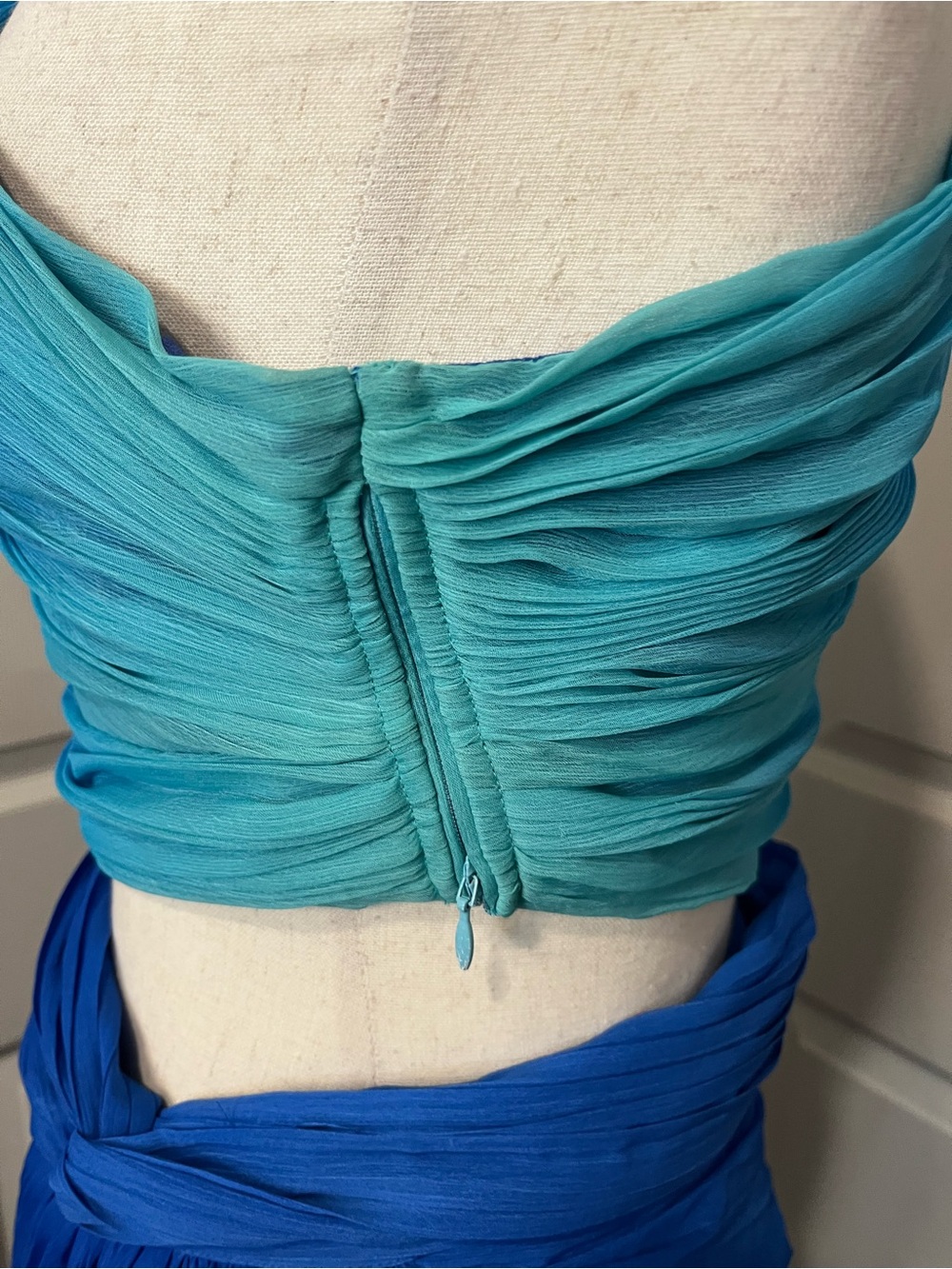 Rococo Sand Luca One-Shoulder Ombre Blue-Green Ruched Skirt Set Size Small - Picture 6 of 11